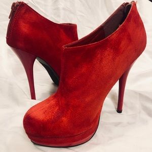 🌹ROSEY RED Speed Limit 98 Suede High Heels🌹